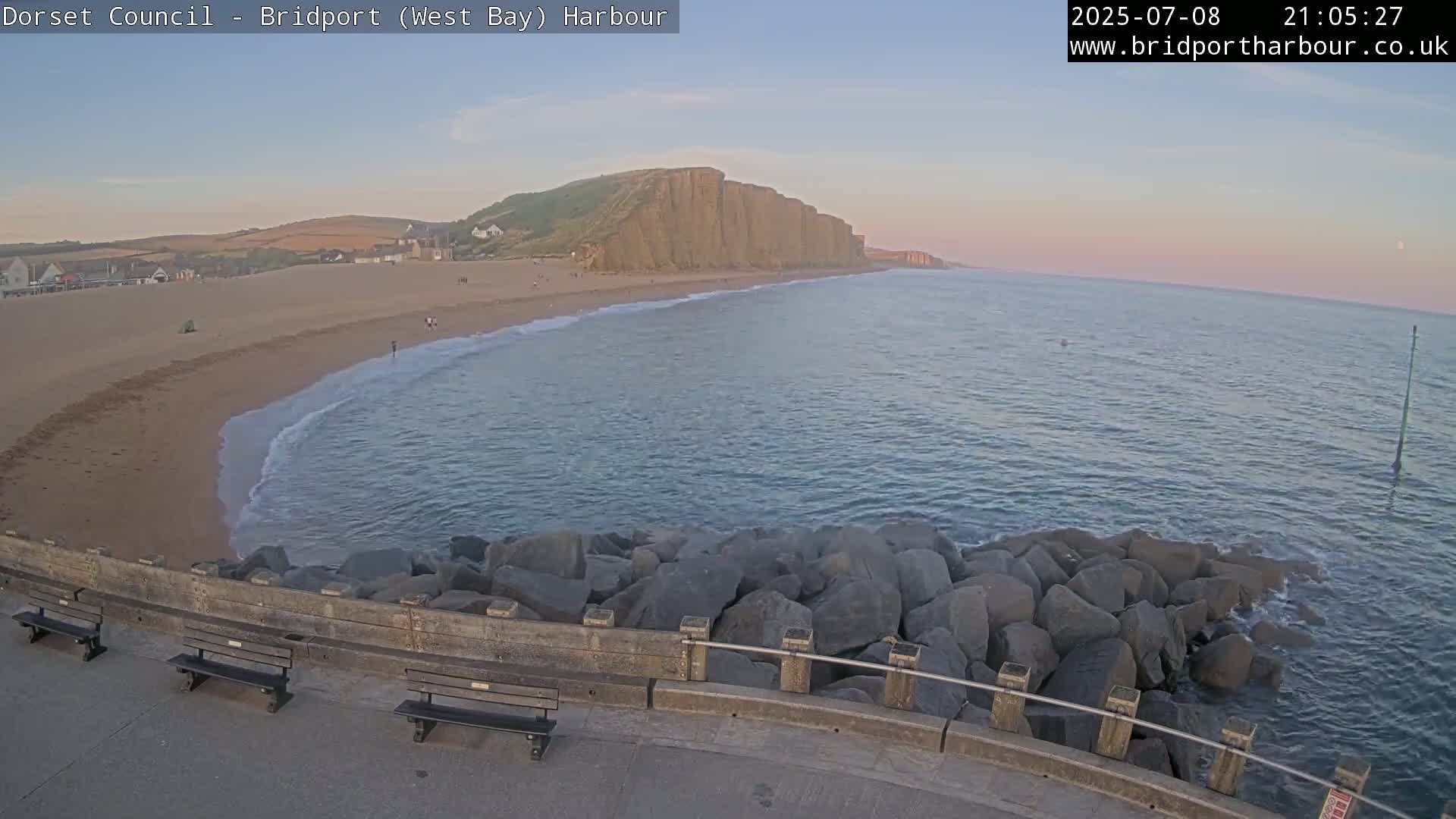 Bridport Harbour East Beach Live Cam - Bridport, Dorset, South West, England, United Kingdom