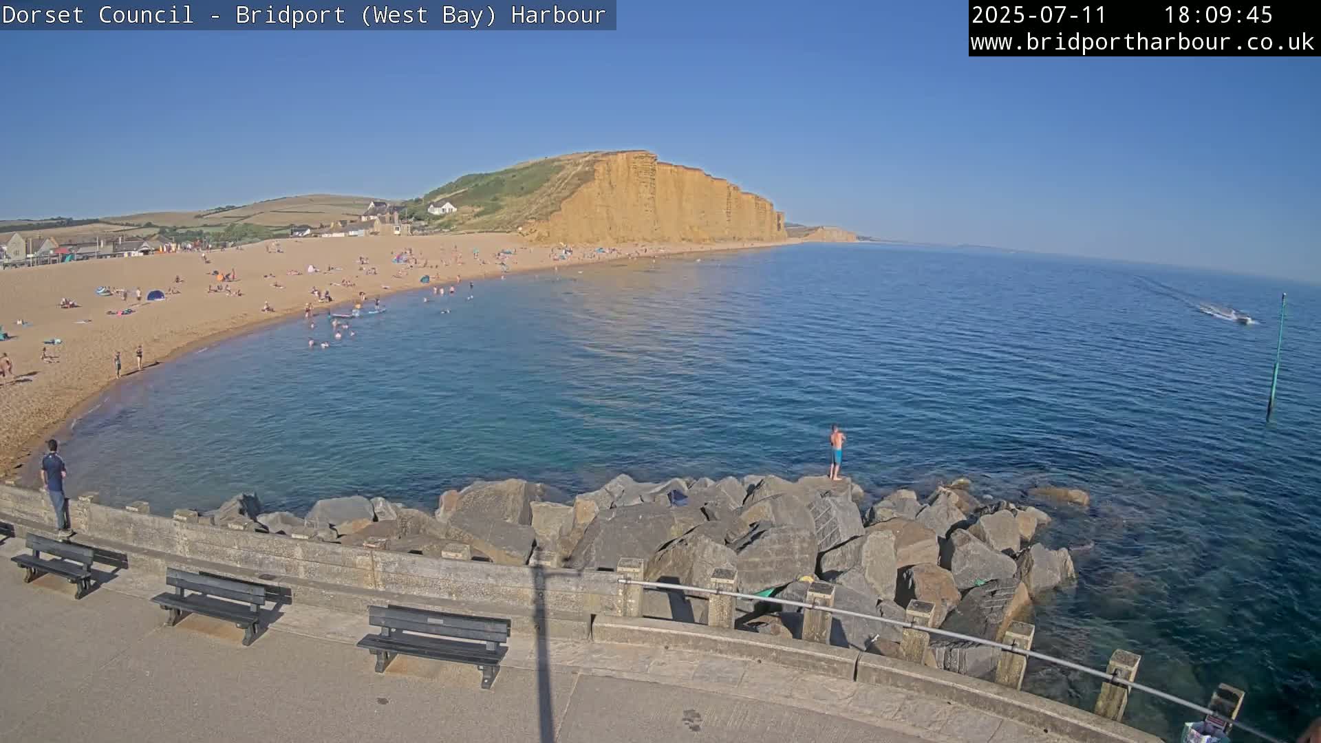 Bridport Harbour East Beach Live Cam - Bridport, Dorset, South West, England, United Kingdom