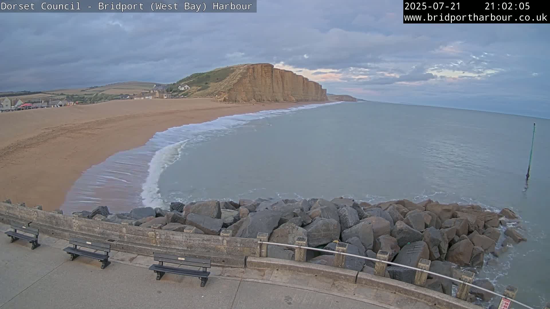 Bridport Harbour East Beach Live Cam - Bridport, Dorset, South West, England, United Kingdom