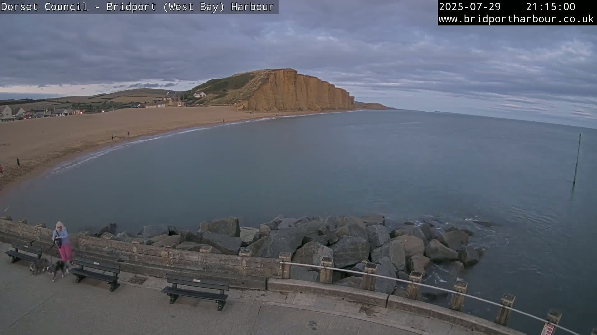 Bridport Harbour East Beach Live Cam - Bridport, Dorset, South West, England, United Kingdom