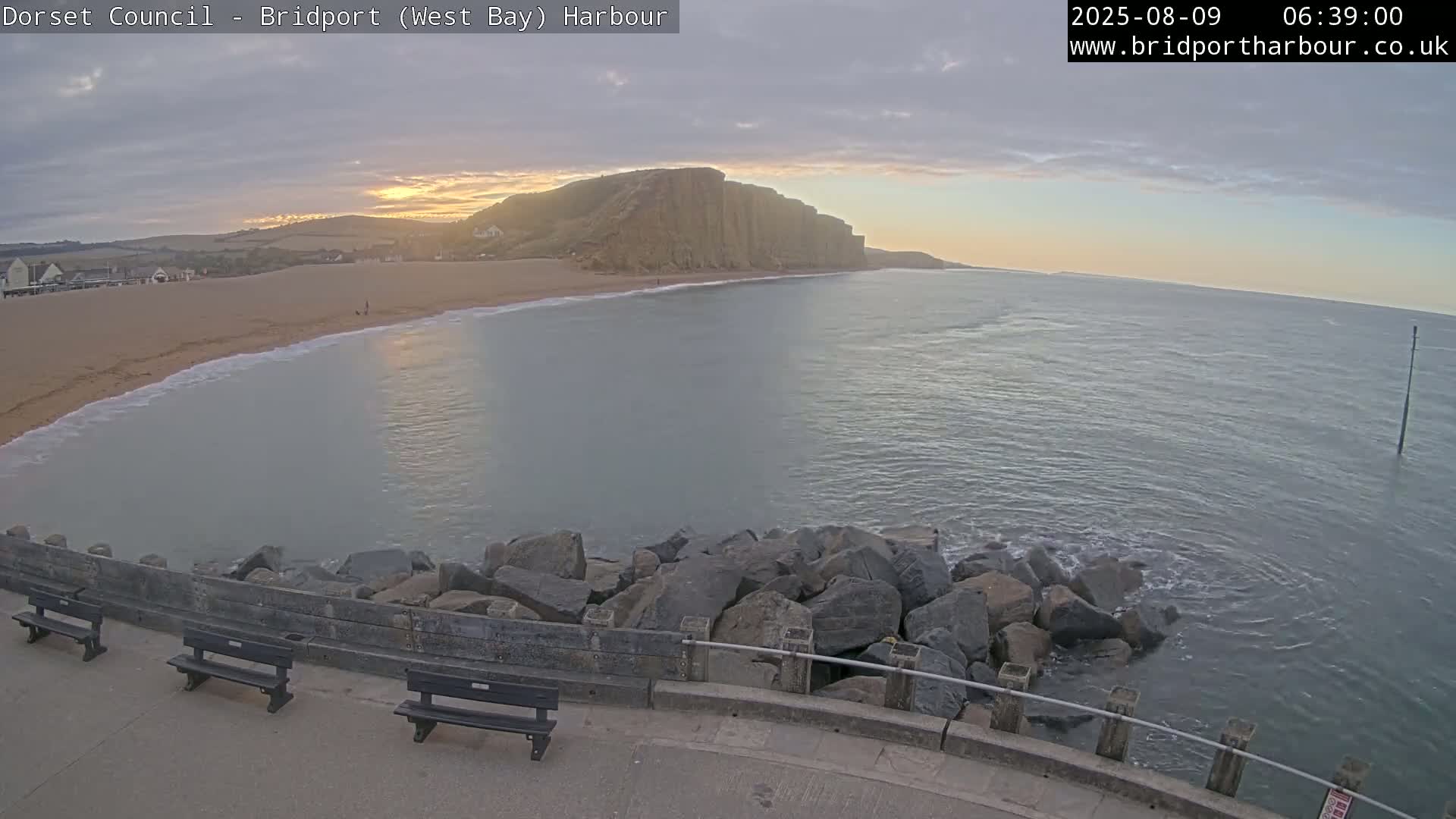 Bridport Harbour East Beach Live Cam - Bridport, Dorset, South West, England, United Kingdom