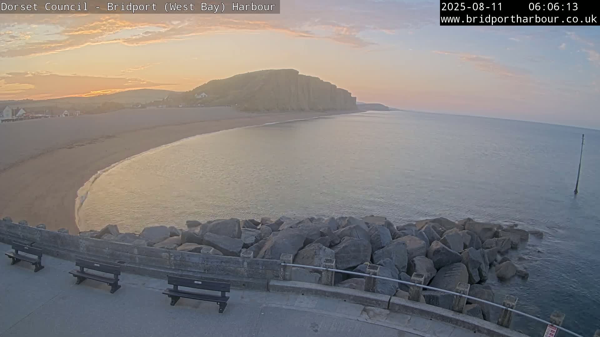 Bridport Harbour East Beach Live Cam - Bridport, Dorset, South West, England, United Kingdom