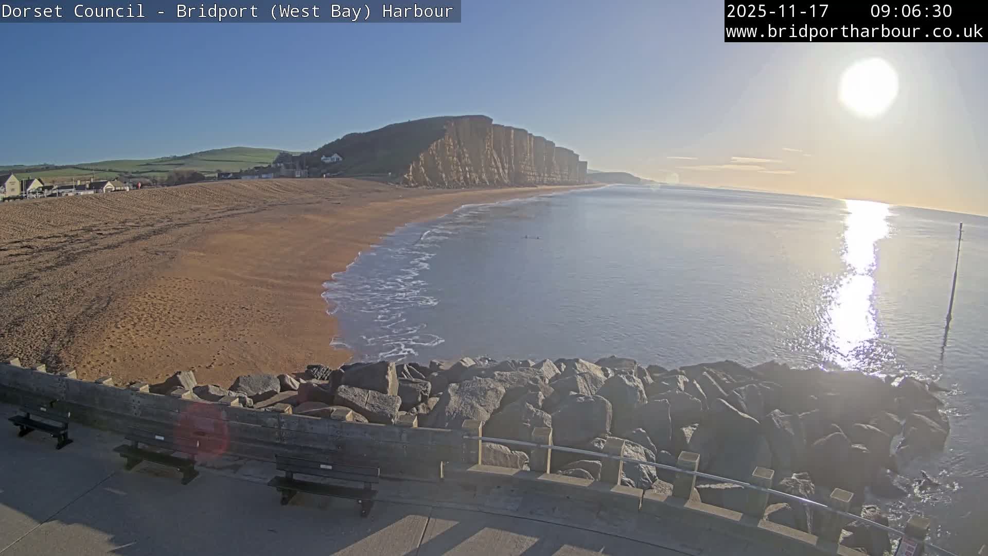 Bridport Harbour East Beach Live Cam - Bridport, Dorset, South West, England, United Kingdom