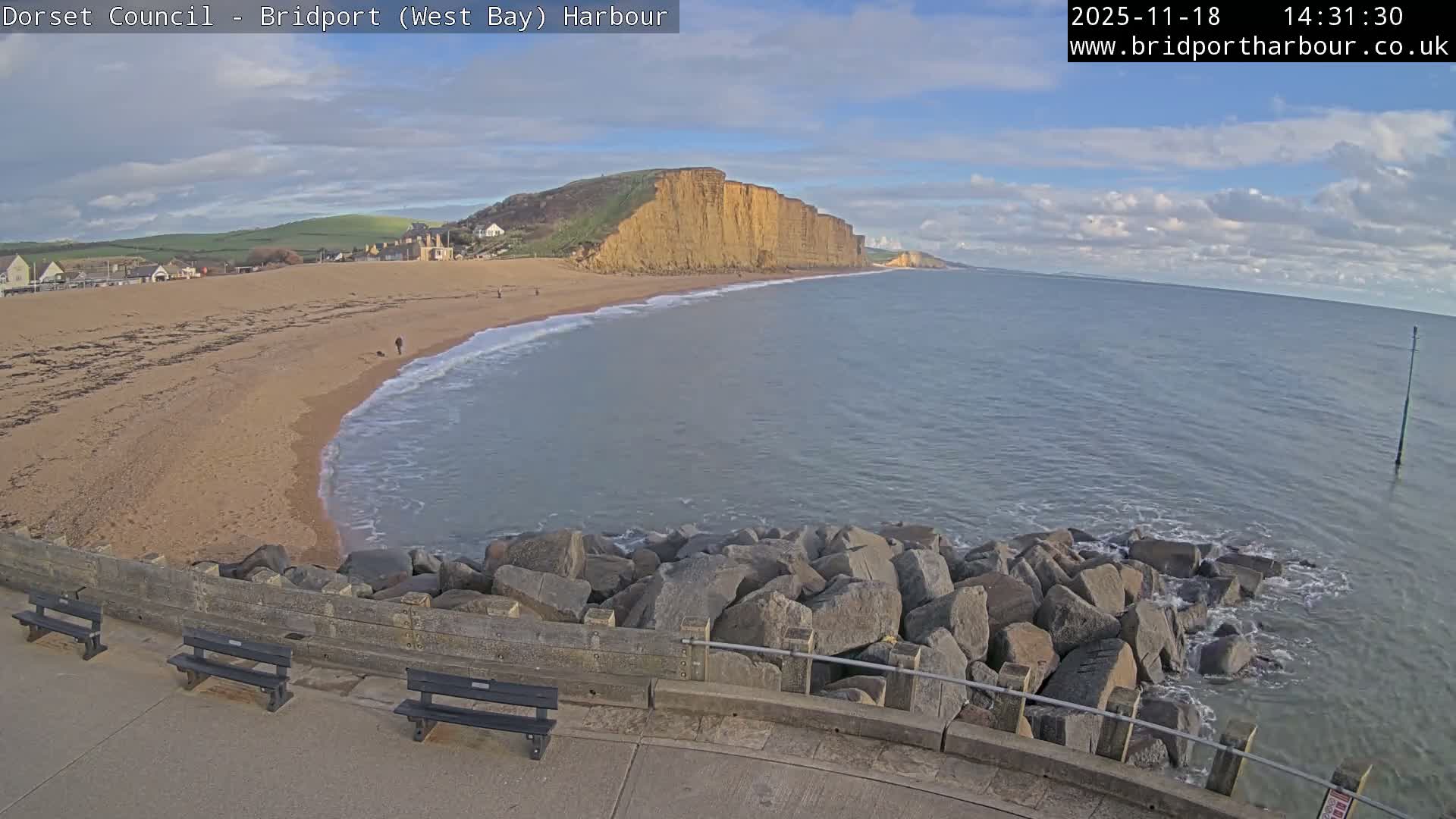 Bridport Harbour East Beach Live Cam - Bridport, Dorset, South West, England, United Kingdom