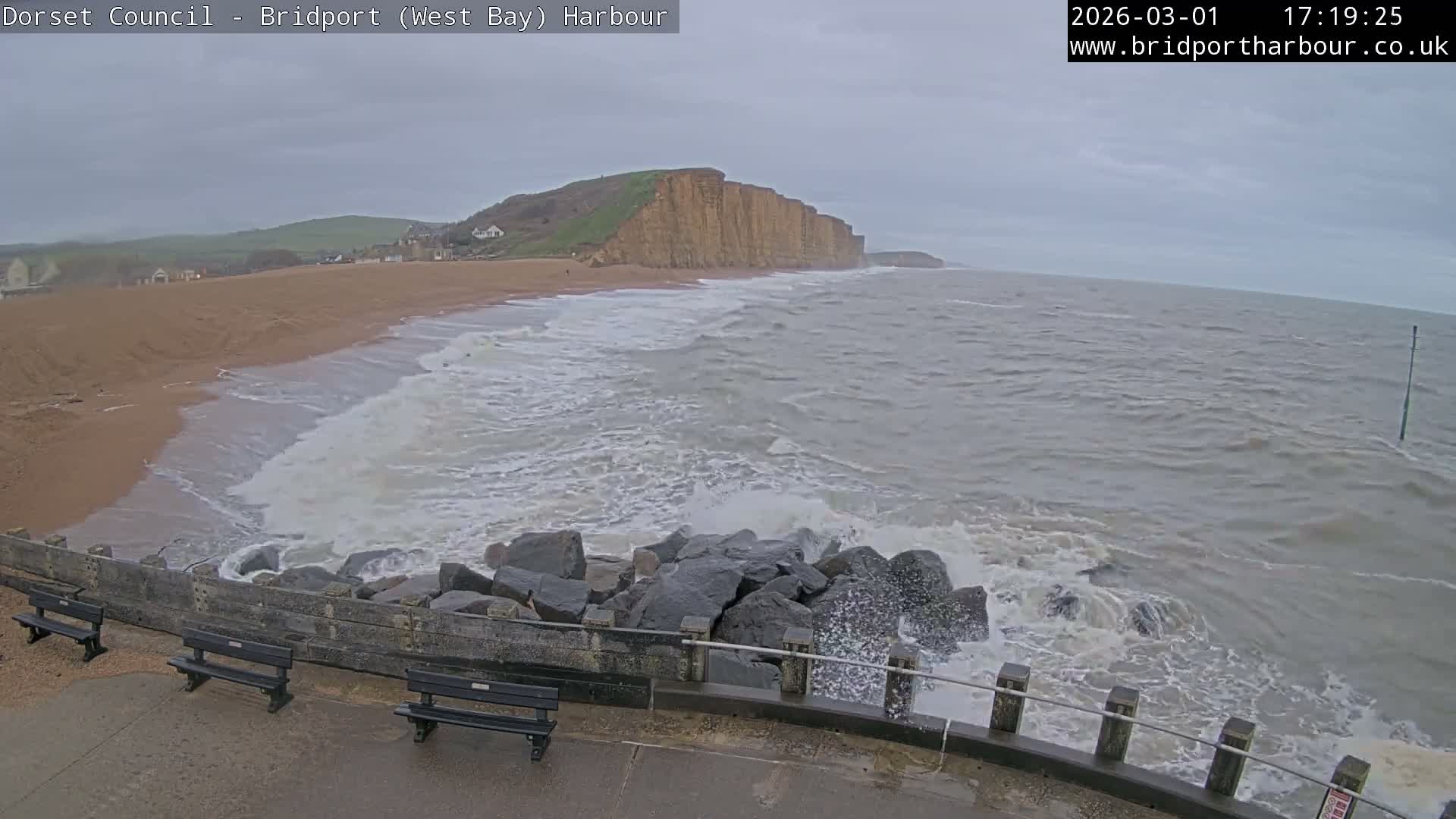 Bridport Harbour East Beach Live Cam - Bridport, Dorset, South West, England, United Kingdom