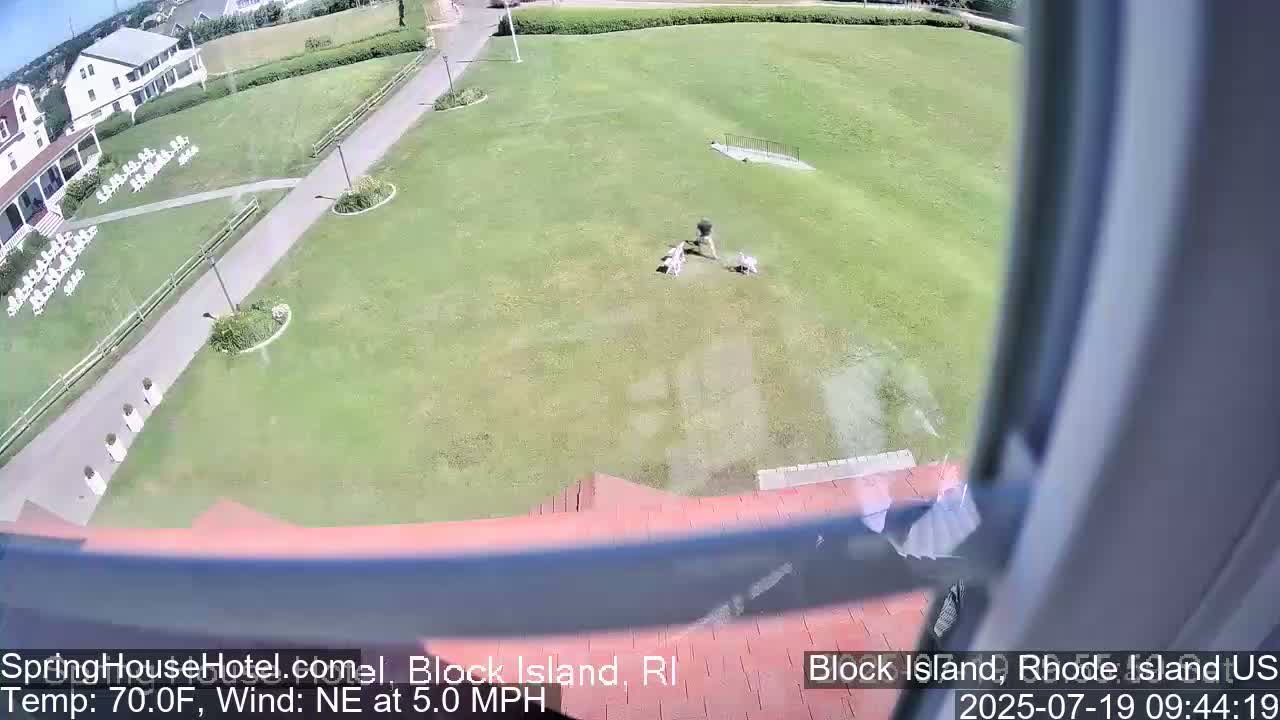 Spring House Hotel Indoor Live Cam , Block Island  Rhode Island,  USA 