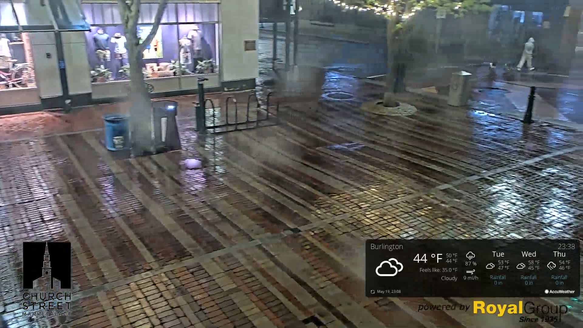 Burlington, Church Street Market Place Live Cam - Burlington, Vermont, USA