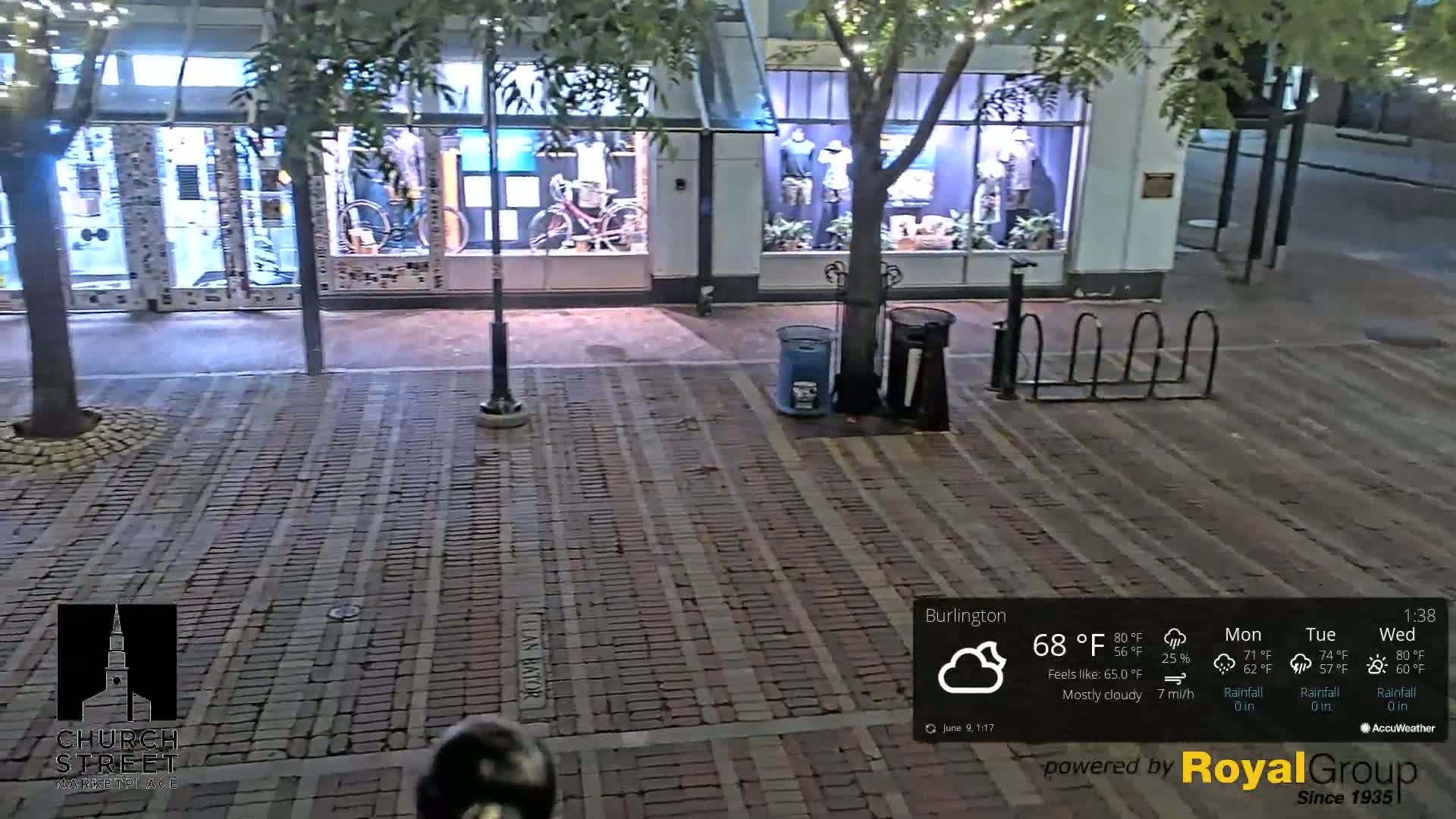 Burlington, Church Street Market Place Live Cam - Burlington, Vermont, USA