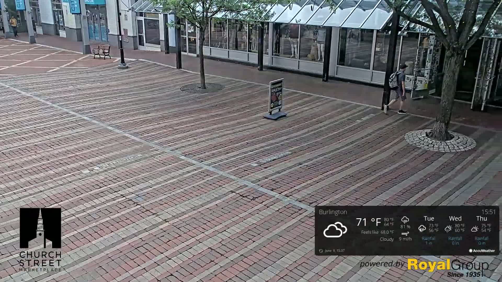 Burlington, Church Street Market Place Live Cam - Burlington, Vermont, USA