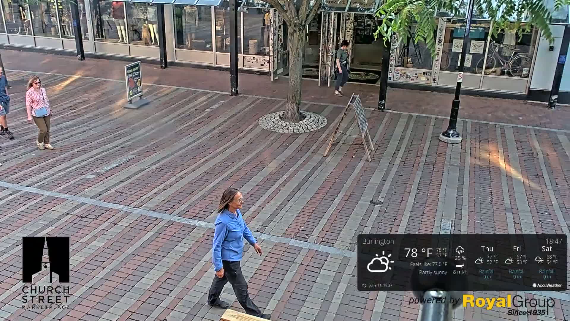 Burlington, Church Street Market Place Live Cam - Burlington, Vermont, USA