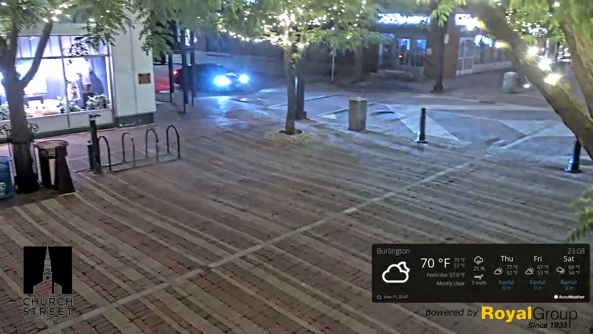 Burlington, Church Street Market Place Live Cam - Burlington, Vermont, USA