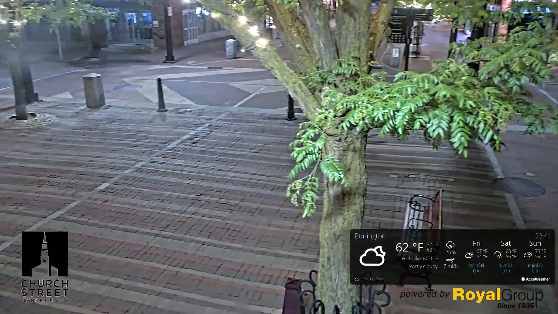 Burlington, Church Street Market Place Live Cam - Burlington, Vermont, USA