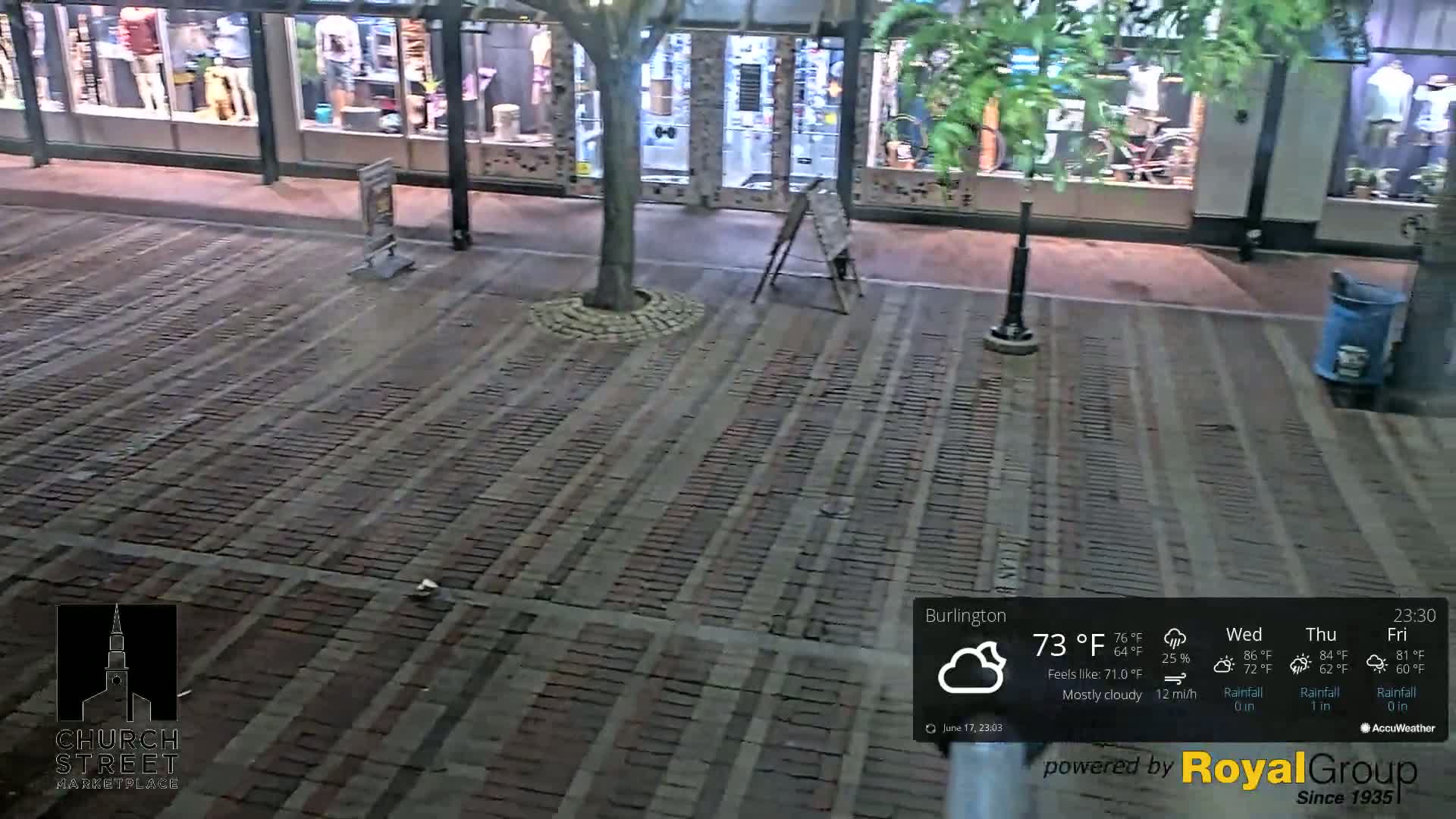 Burlington, Church Street Market Place Live Cam - Burlington, Vermont, USA