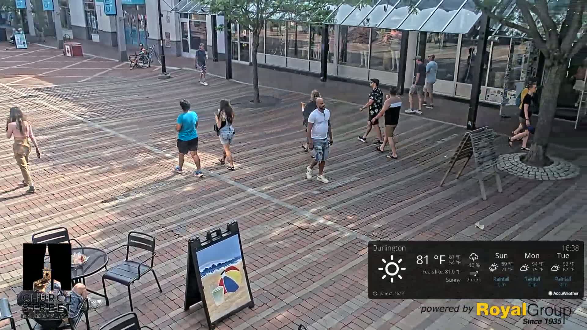 Burlington, Church Street Market Place Live Cam - Burlington, Vermont, USA