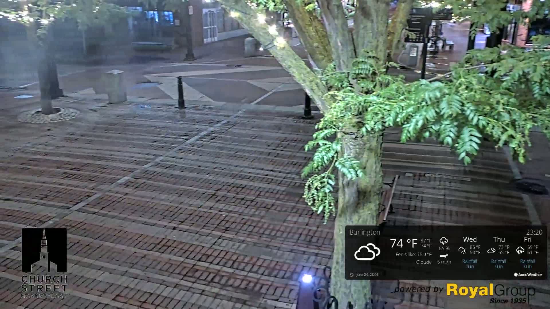 Burlington, Church Street Market Place Live Cam - Burlington, Vermont, USA