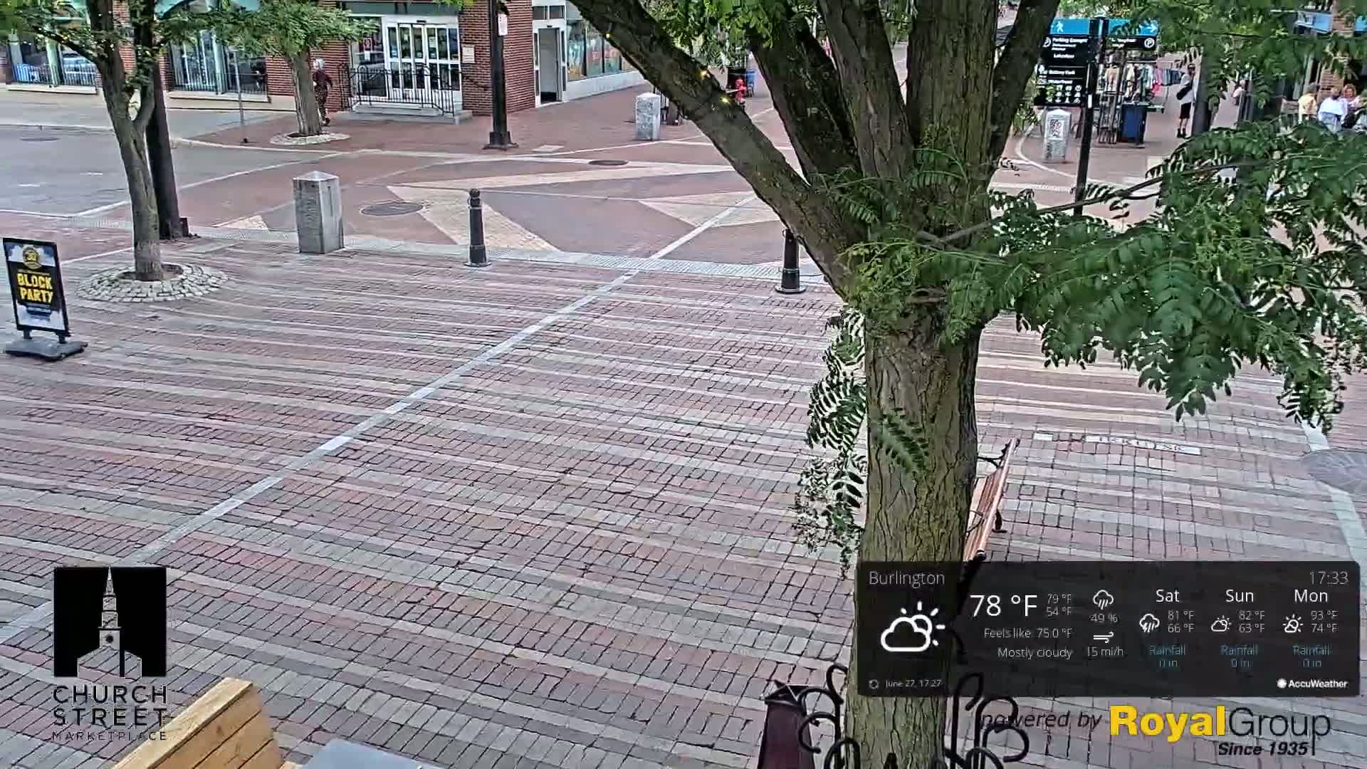 Burlington, Church Street Market Place Live Cam - Burlington, Vermont, USA