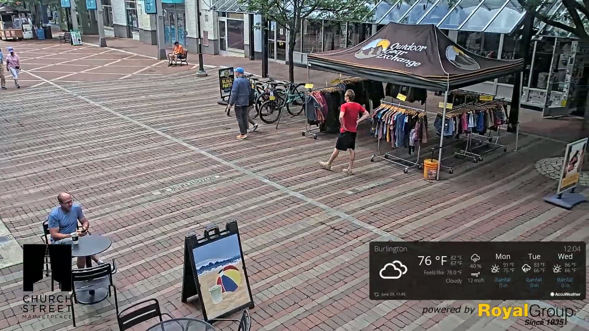 Burlington, Church Street Market Place Live Cam - Burlington, Vermont, USA