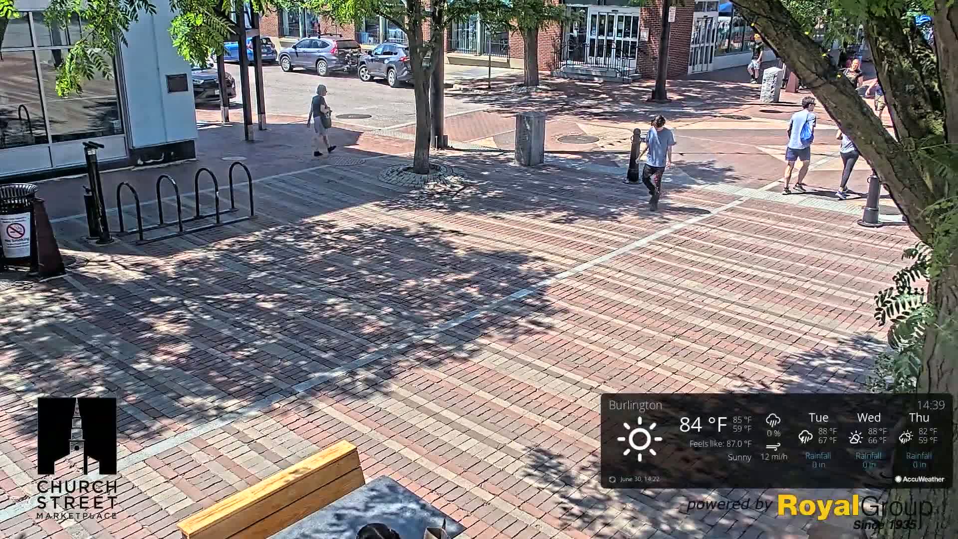 Burlington, Church Street Market Place Live Cam - Burlington, Vermont, USA