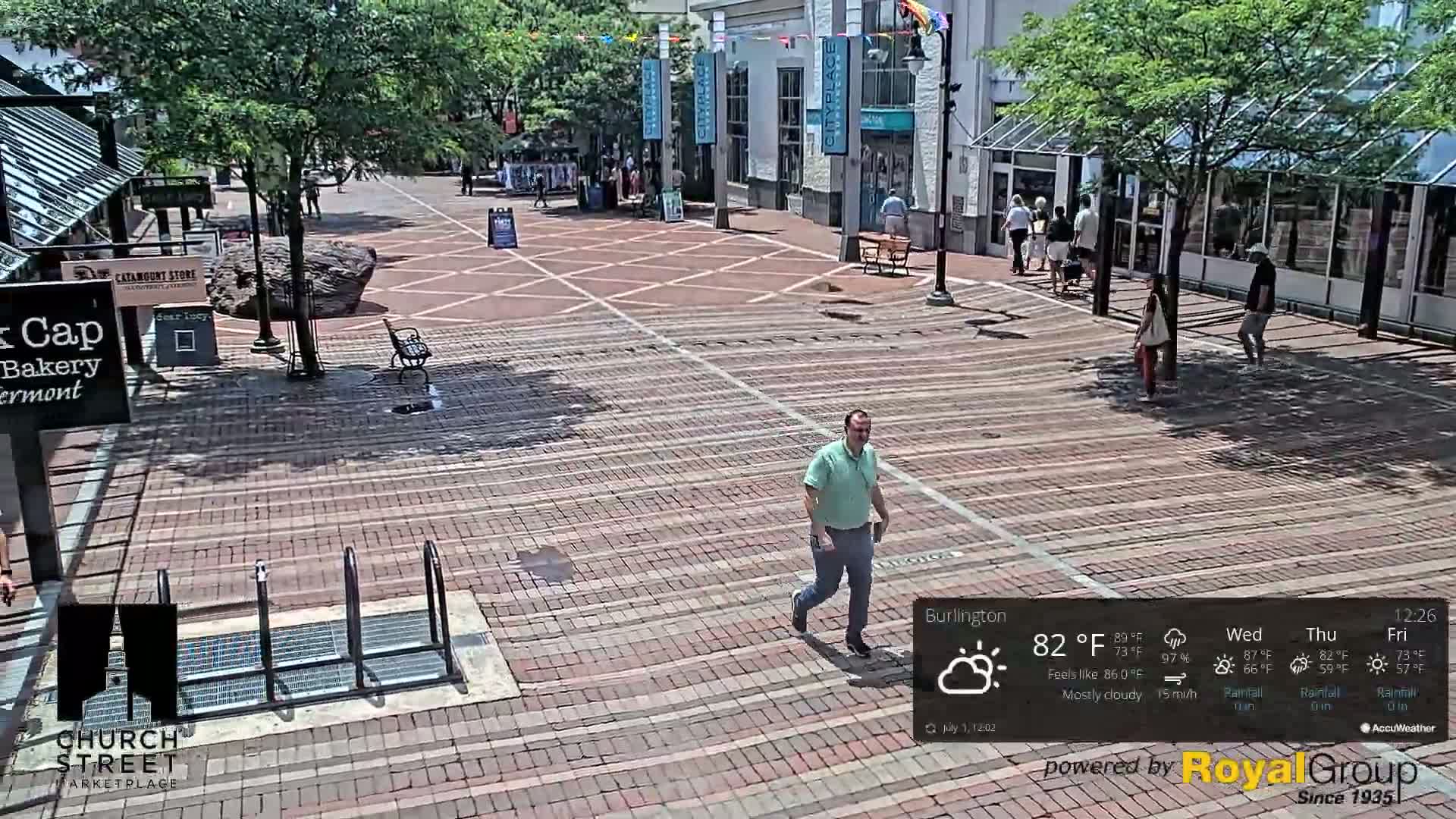 Burlington, Church Street Market Place Live Cam - Burlington, Vermont, USA