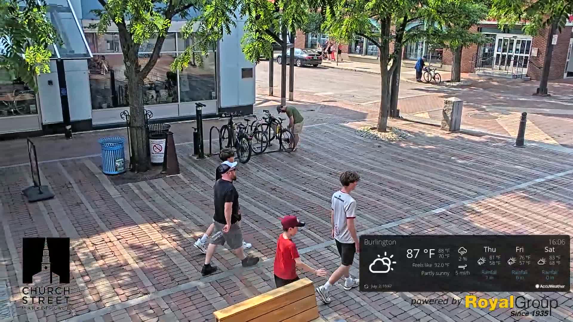 Burlington, Church Street Market Place Live Cam - Burlington, Vermont, USA
