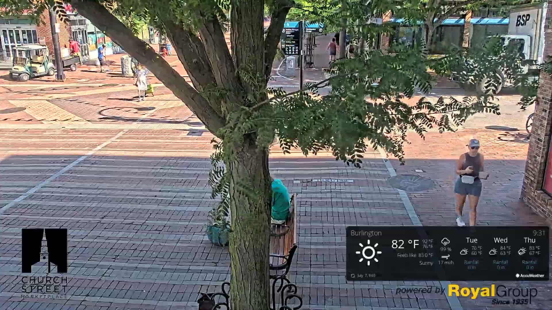 Burlington, Church Street Market Place Live Cam - Burlington, Vermont, USA