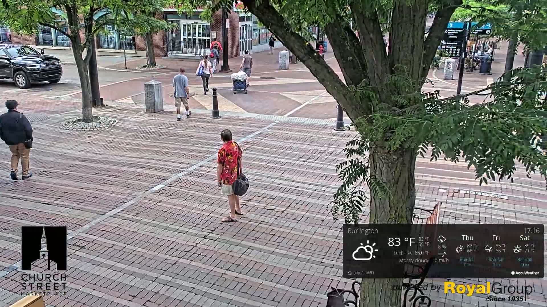 Burlington, Church Street Market Place Live Cam - Burlington, Vermont, USA