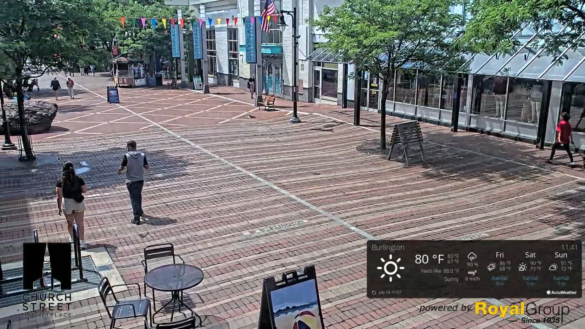 Burlington, Church Street Market Place Live Cam - Burlington, Vermont, USA