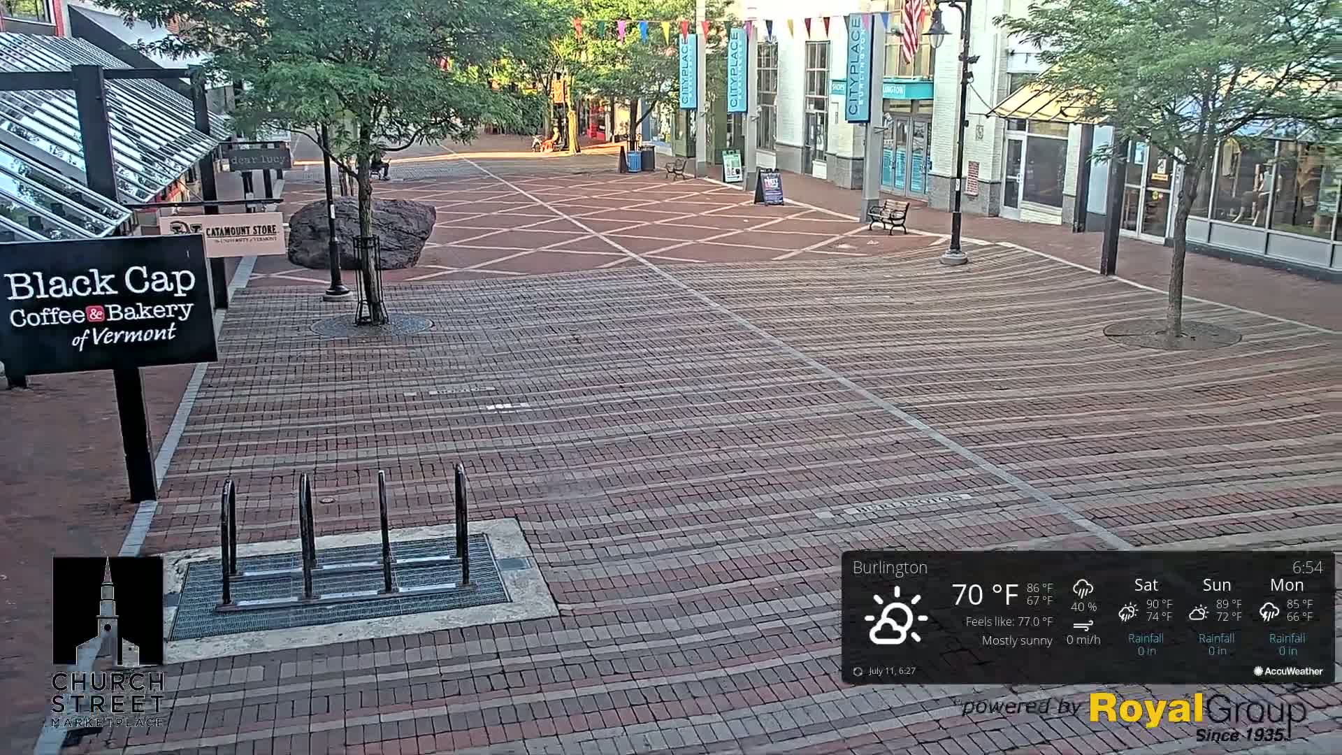 Burlington, Church Street Market Place Live Cam - Burlington, Vermont, USA