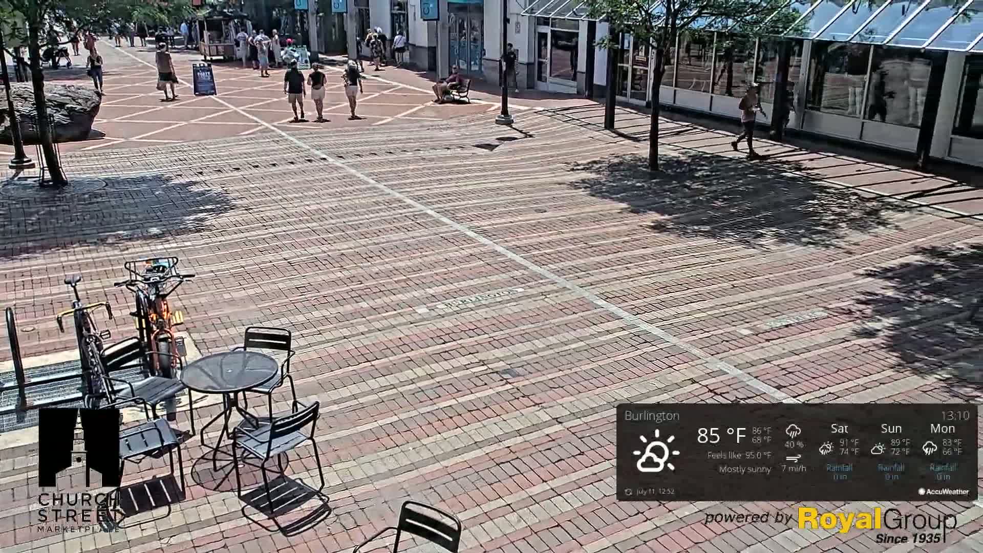 Burlington, Church Street Market Place Live Cam - Burlington, Vermont, USA