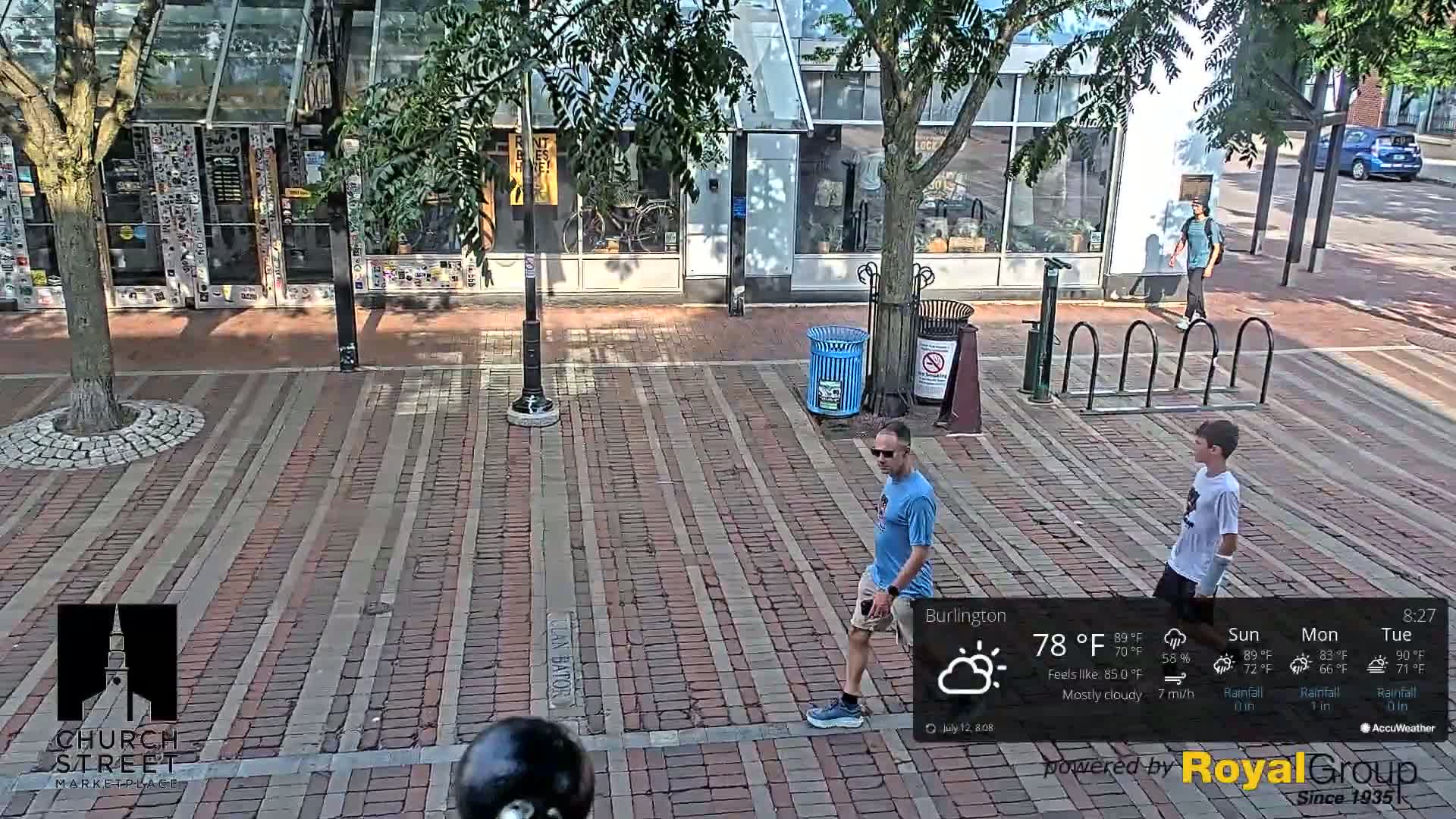 Burlington, Church Street Market Place Live Cam - Burlington, Vermont, USA