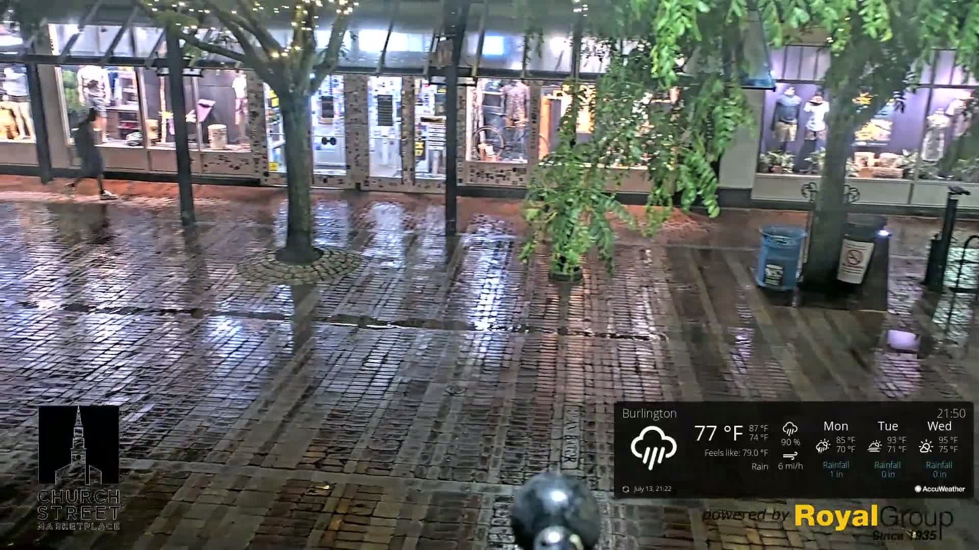 Burlington, Church Street Market Place Live Cam - Burlington, Vermont, USA