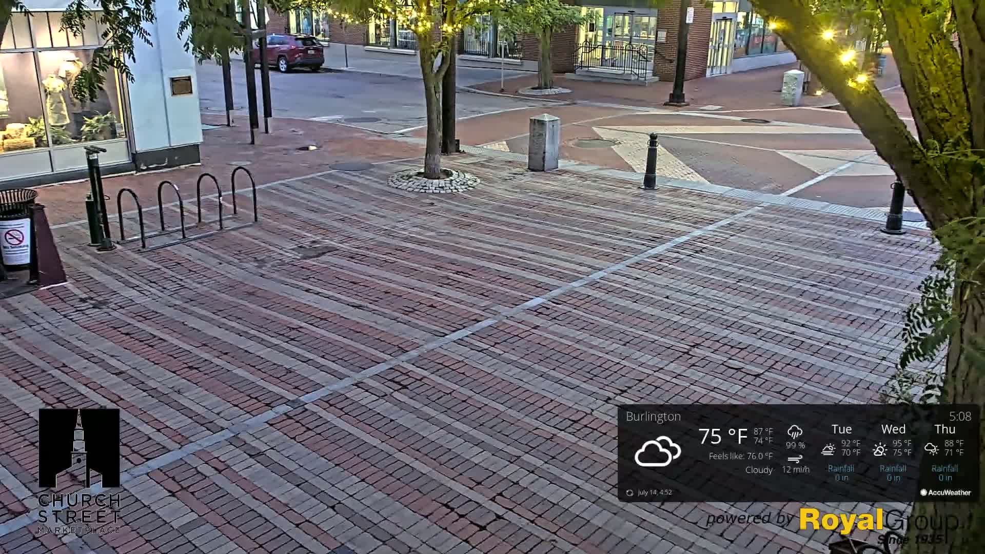Burlington, Church Street Market Place Live Cam - Burlington, Vermont, USA