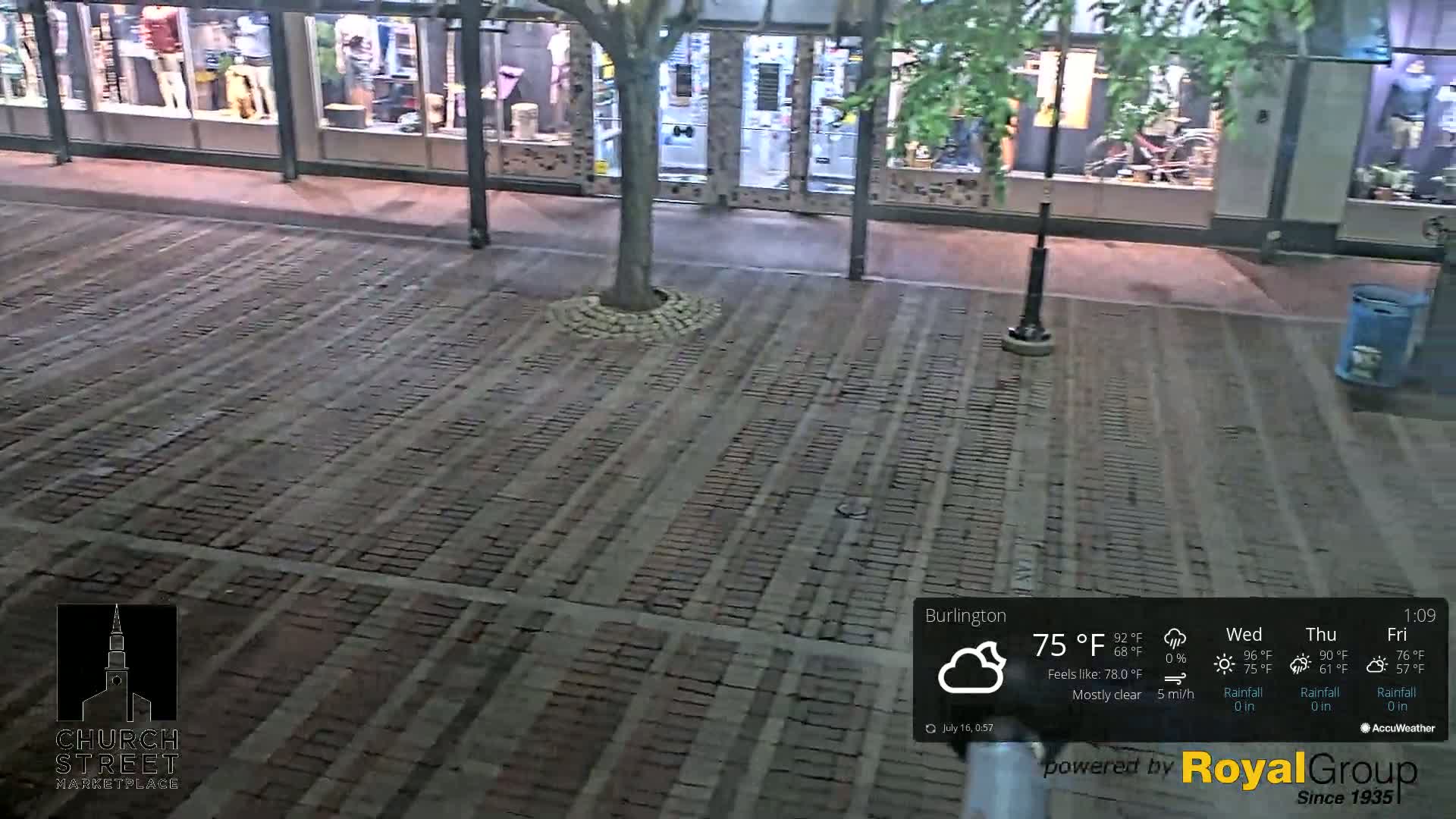 Burlington, Church Street Market Place Live Cam - Burlington, Vermont, USA