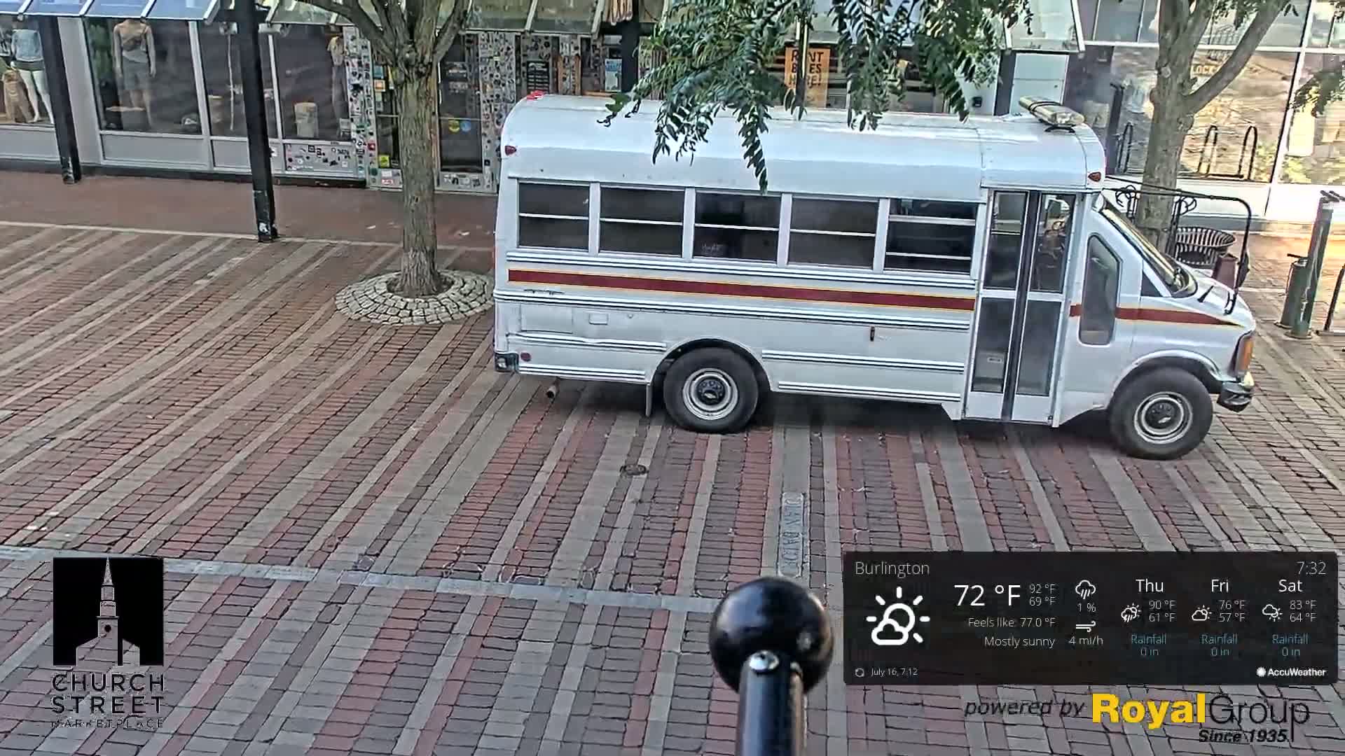 Burlington, Church Street Market Place Live Cam - Burlington, Vermont, USA
