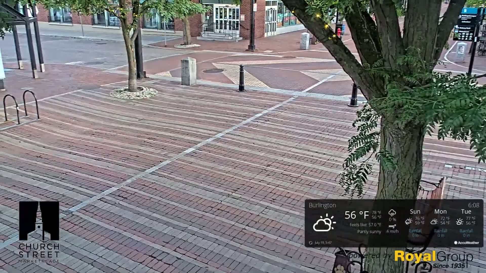 Burlington, Church Street Market Place Live Cam - Burlington, Vermont, USA