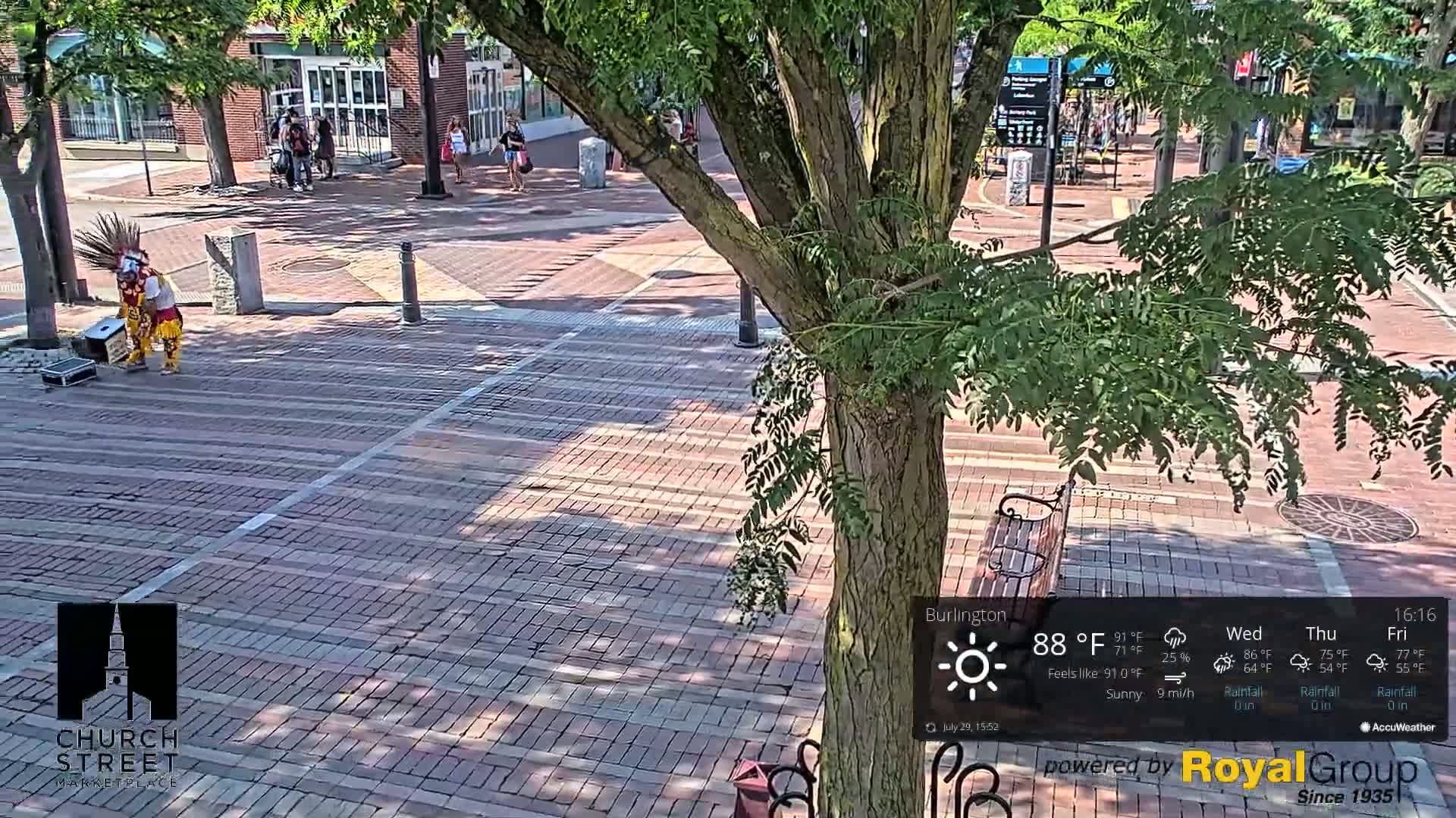 Burlington, Church Street Market Place Live Cam - Burlington, Vermont, USA