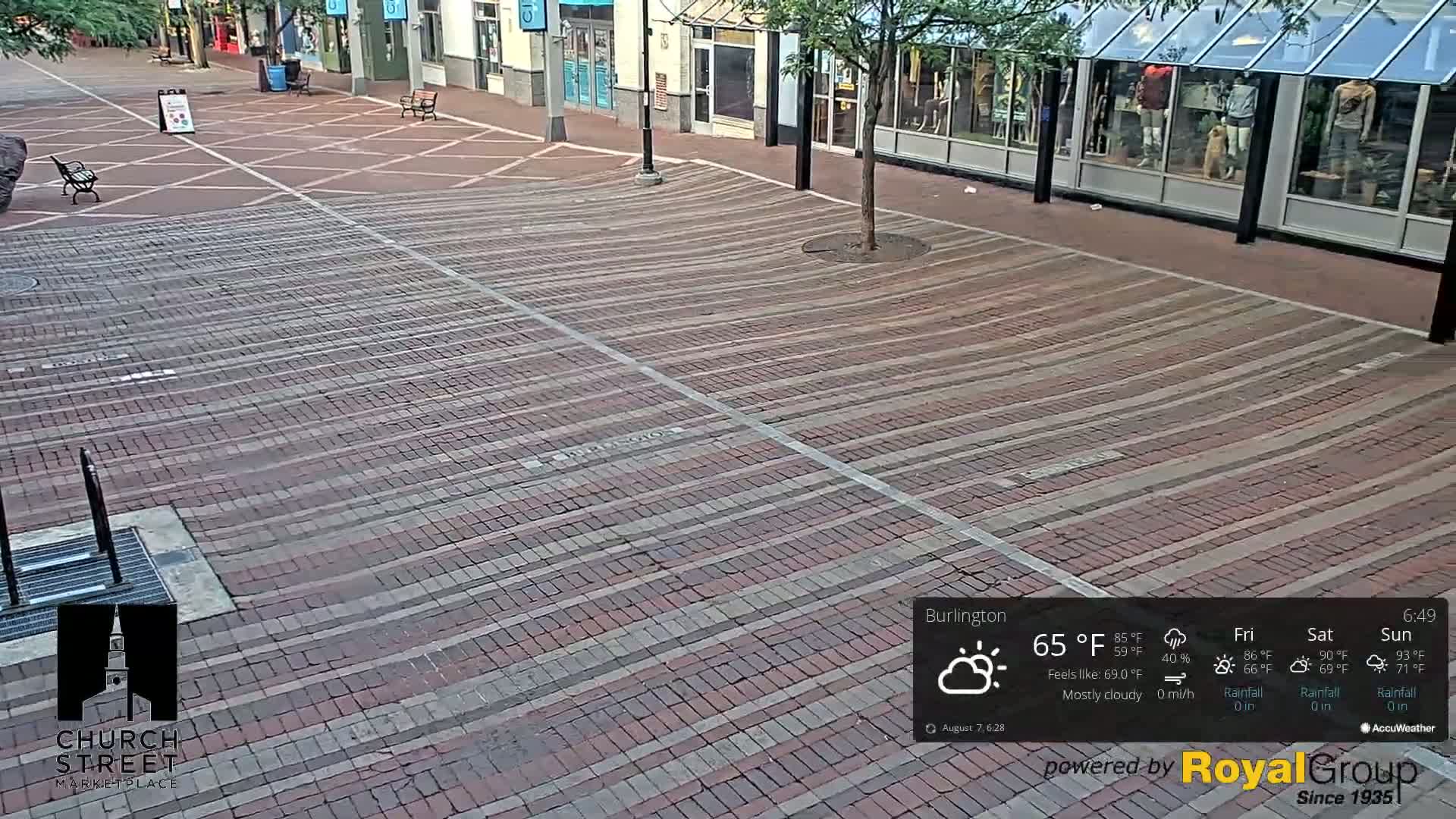 Burlington, Church Street Market Place Live Cam - Burlington, Vermont, USA