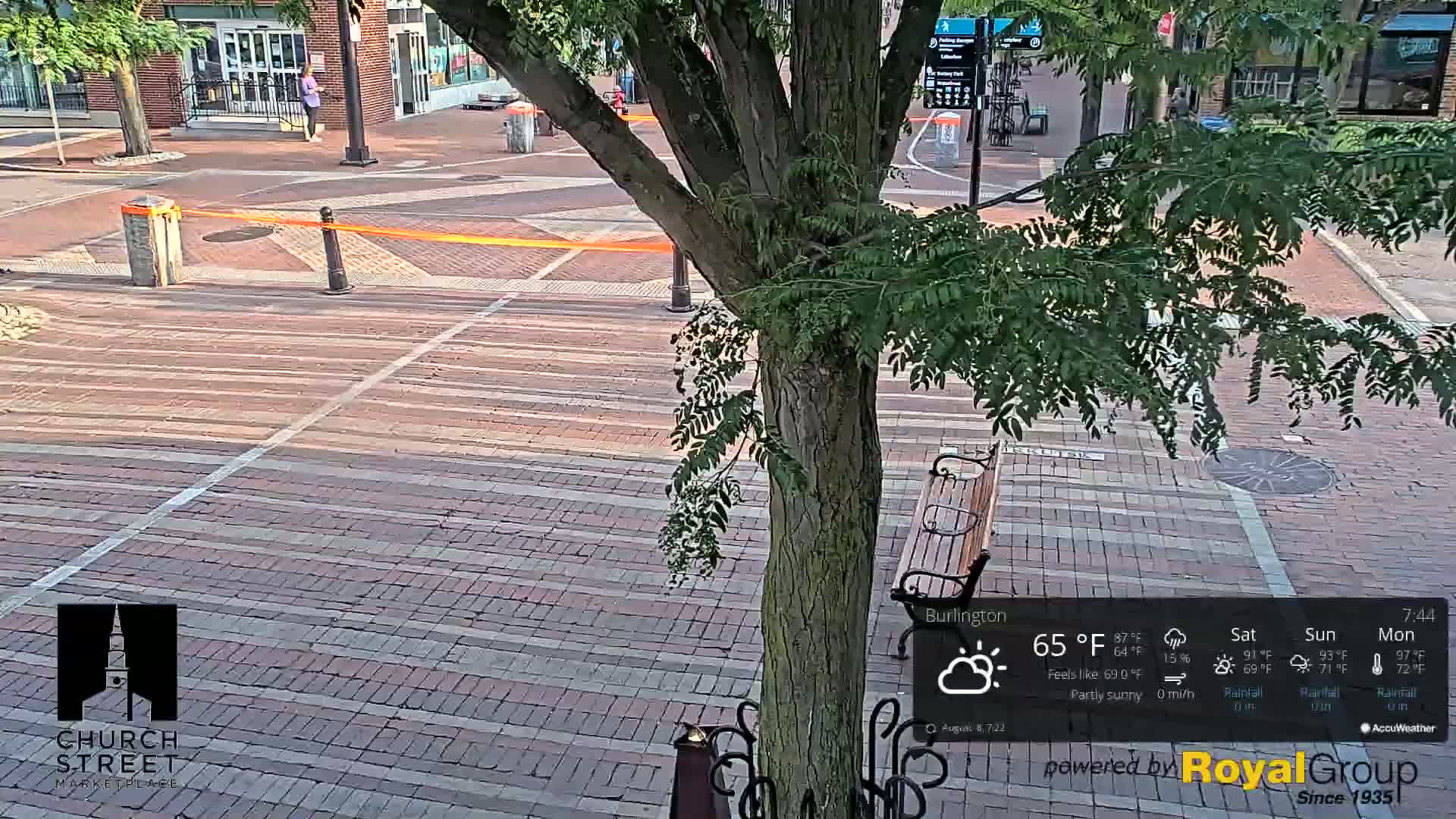 Burlington, Church Street Market Place Live Cam - Burlington, Vermont, USA