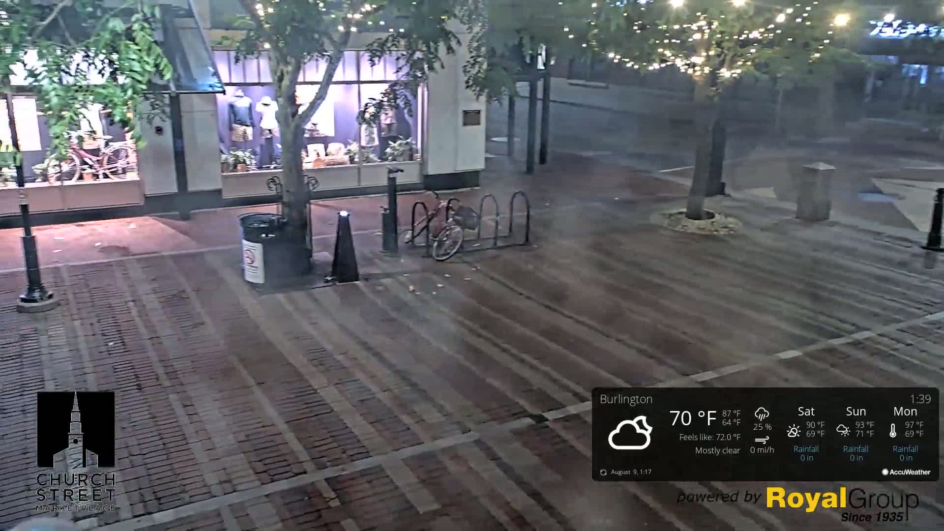 Burlington, Church Street Market Place Live Cam - Burlington, Vermont, USA