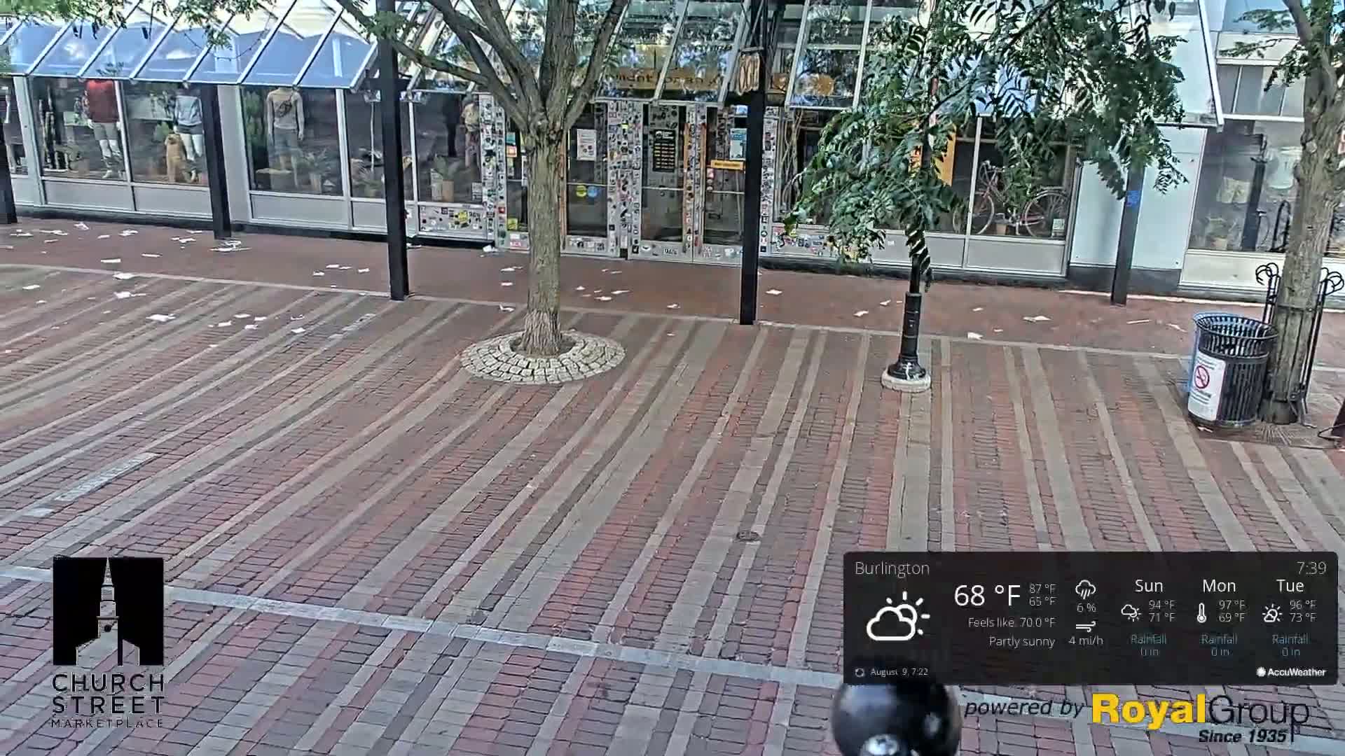 Burlington, Church Street Market Place Live Cam - Burlington, Vermont, USA