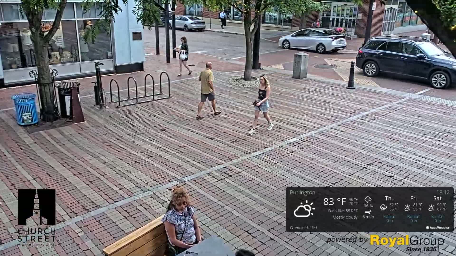 Burlington, Church Street Market Place Live Cam - Burlington, Vermont, USA