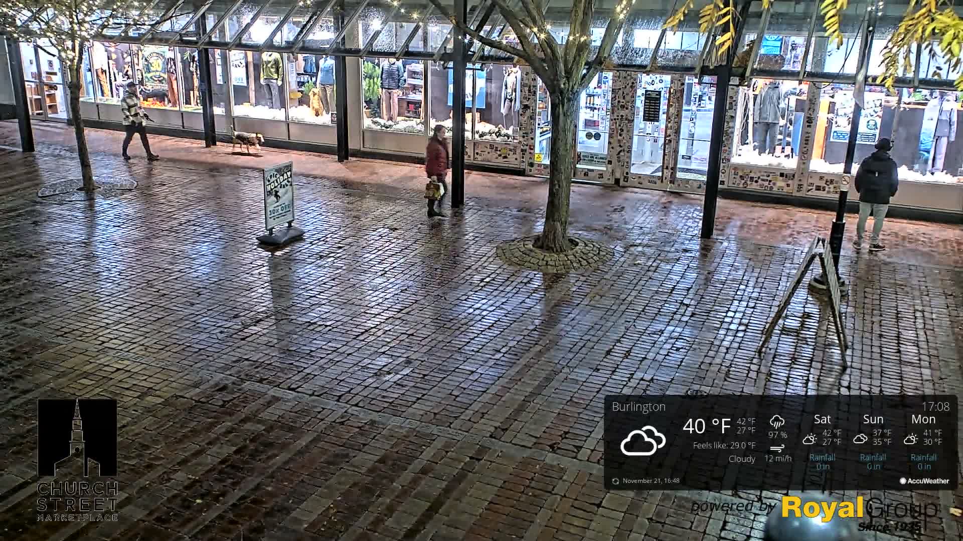 Burlington, Church Street Market Place Live Cam - Burlington, Vermont, USA