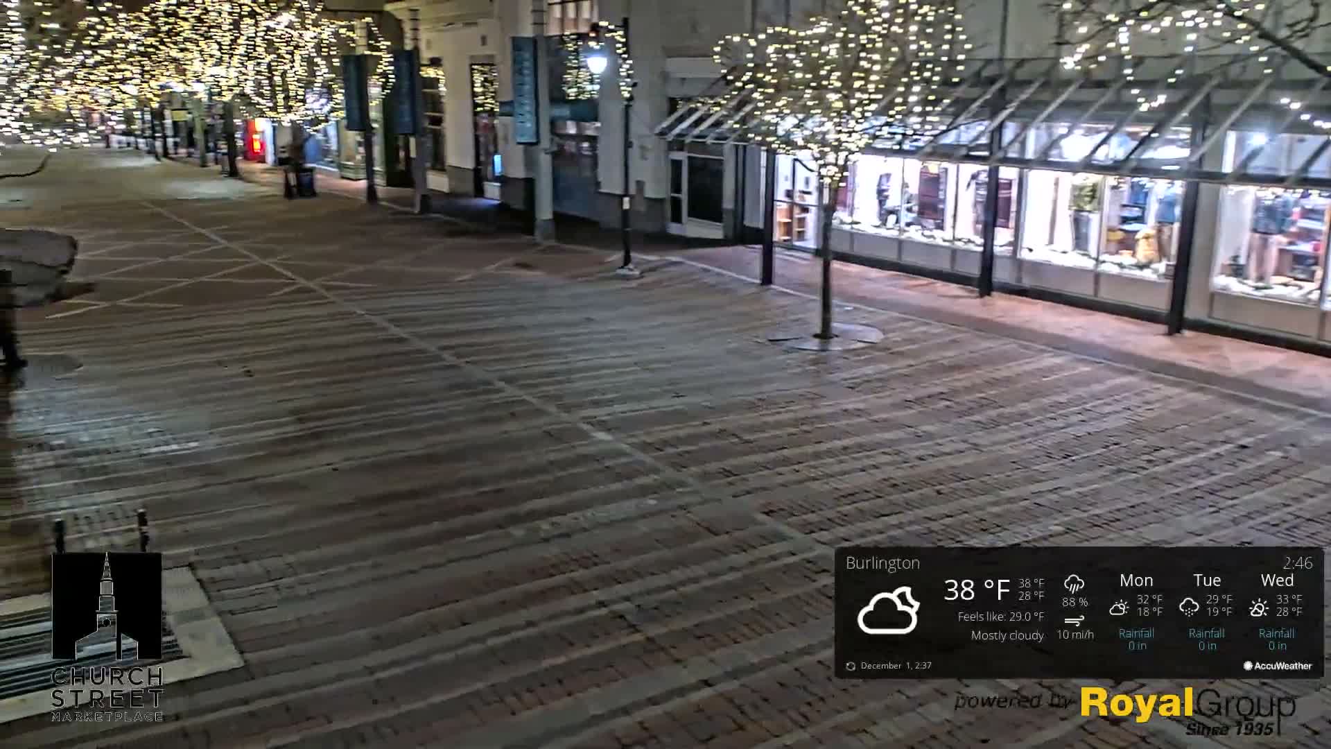 Burlington, Church Street Market Place Live Cam - Burlington, Vermont, USA
