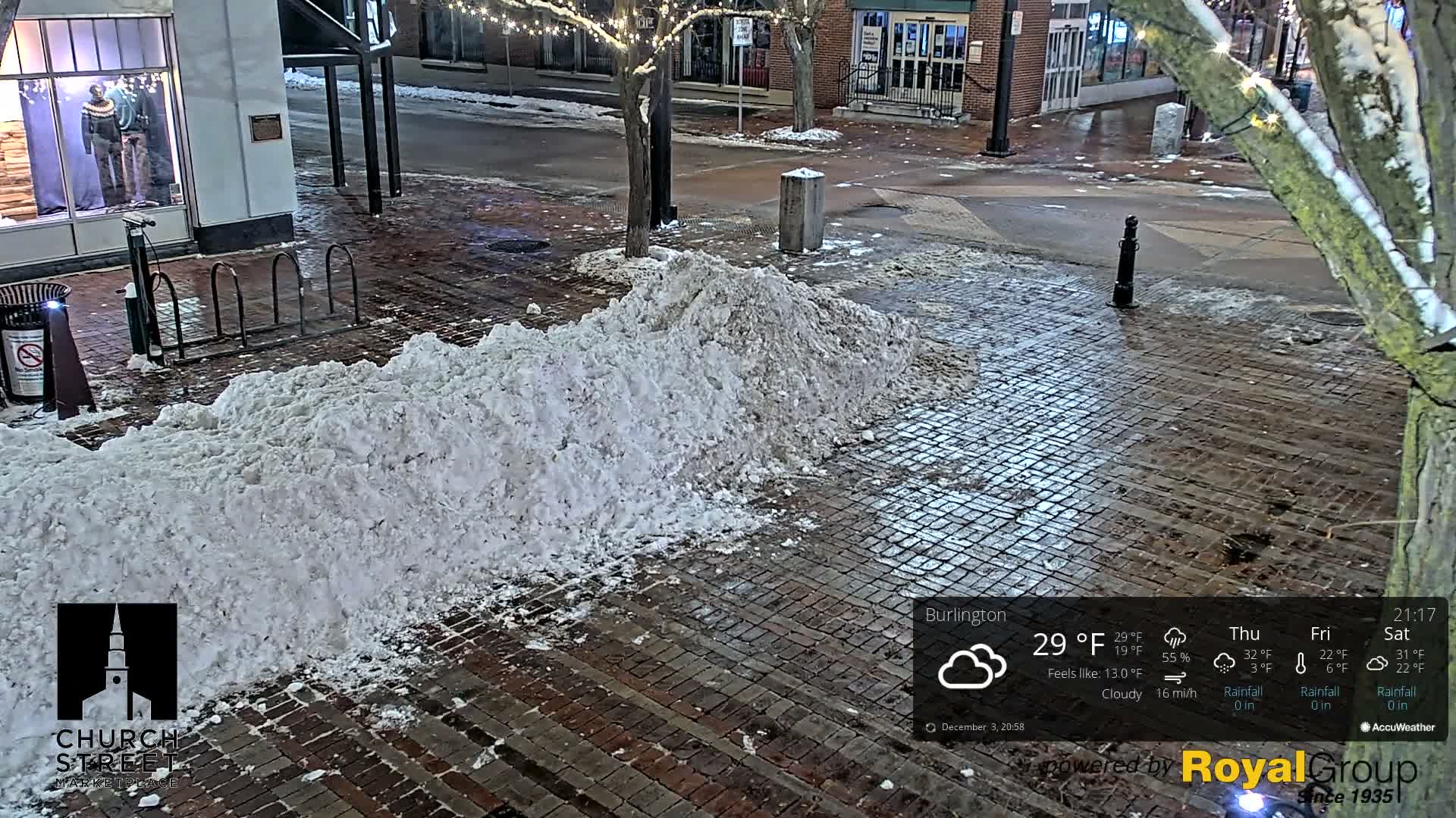 Burlington, Church Street Market Place Live Cam - Burlington, Vermont, USA