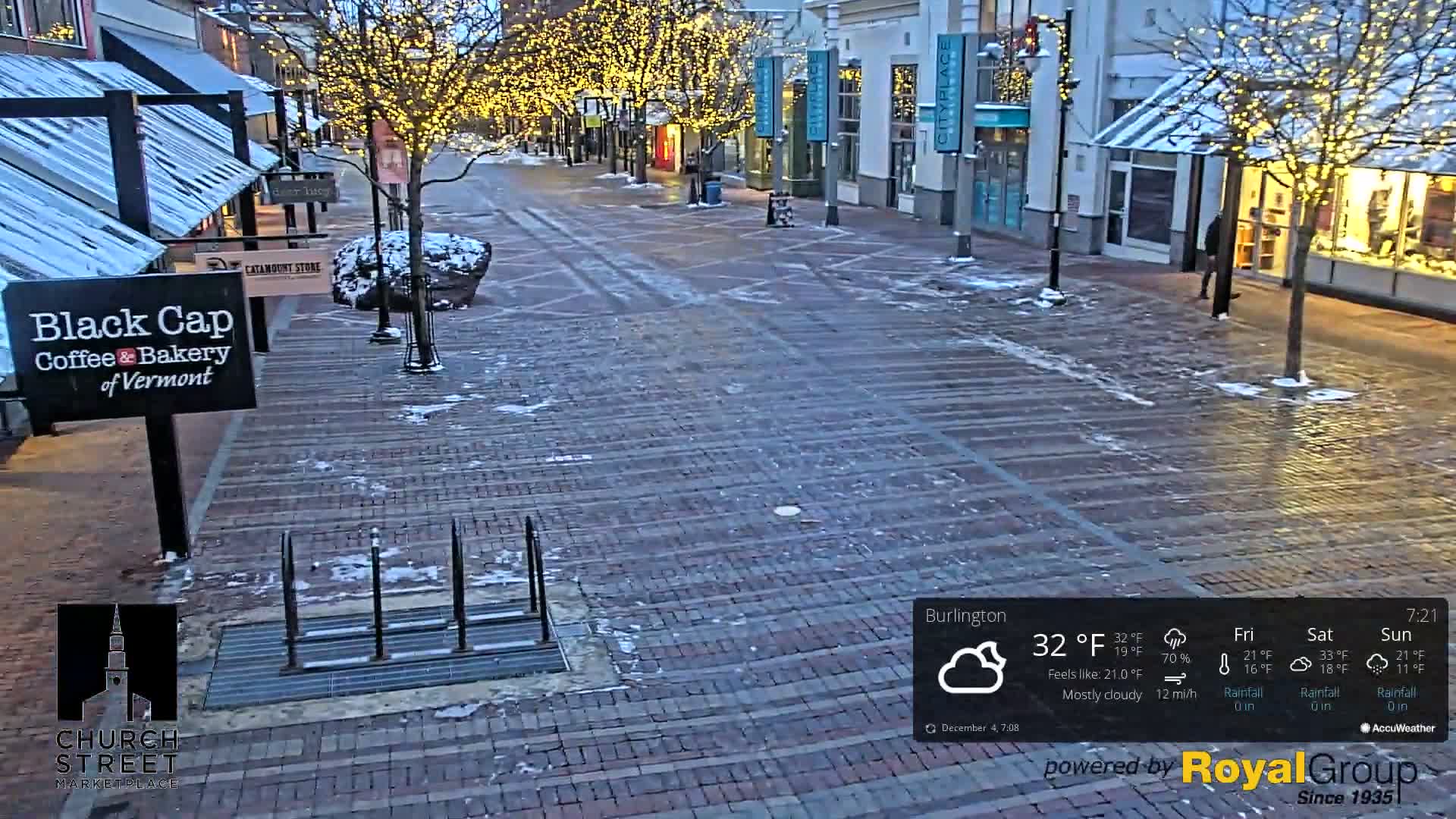 Burlington, Church Street Market Place Live Cam - Burlington, Vermont, USA