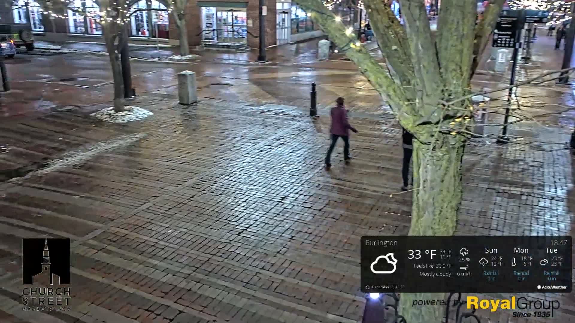 Burlington, Church Street Market Place Live Cam - Burlington, Vermont, USA