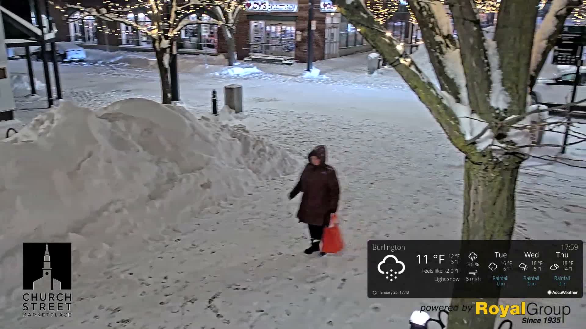 Burlington, Church Street Market Place Live Cam - Burlington, Vermont, USA