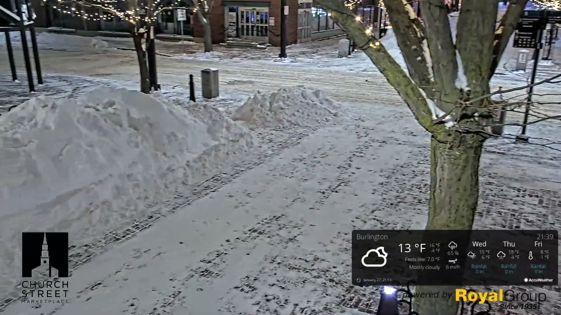 Burlington, Church Street Market Place Live Cam - Burlington, Vermont, USA