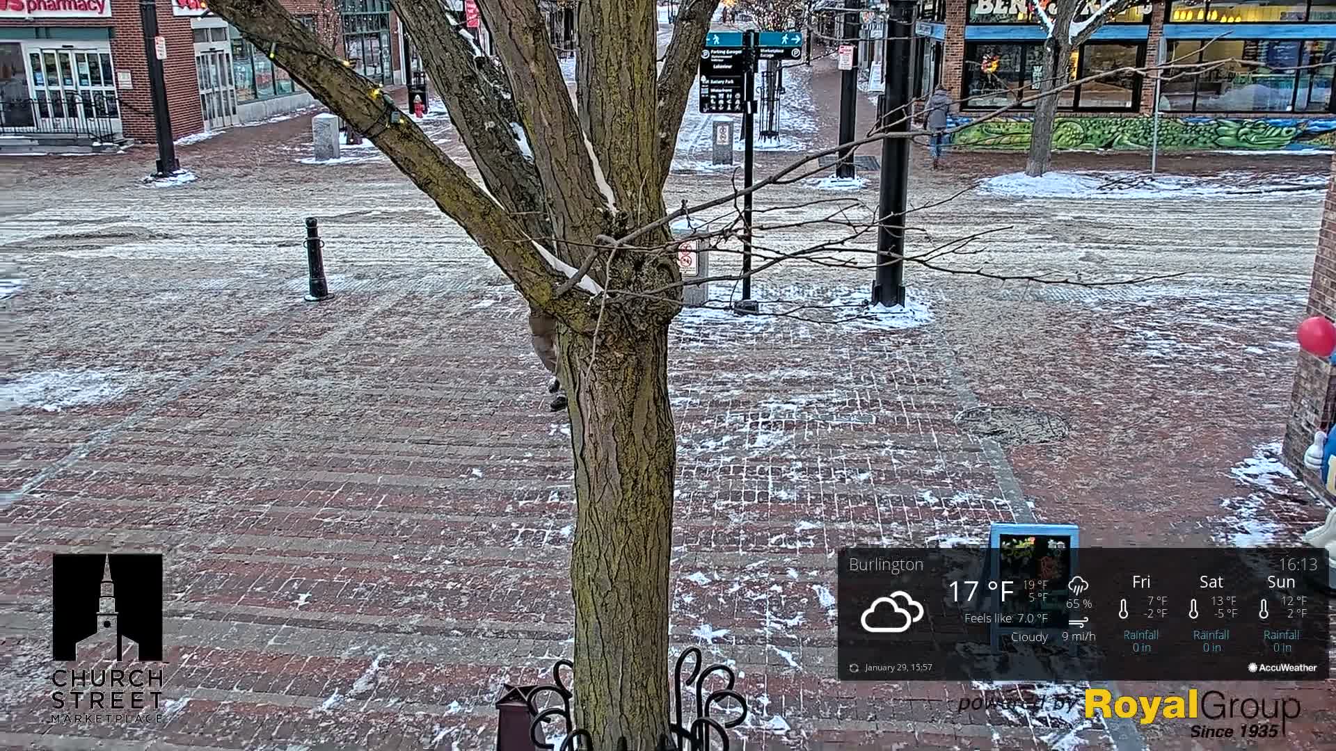 Burlington, Church Street Market Place Live Cam - Burlington, Vermont, USA