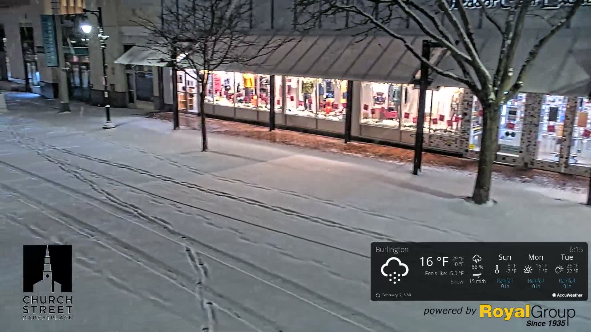 Burlington, Church Street Market Place Live Cam - Burlington, Vermont, USA
